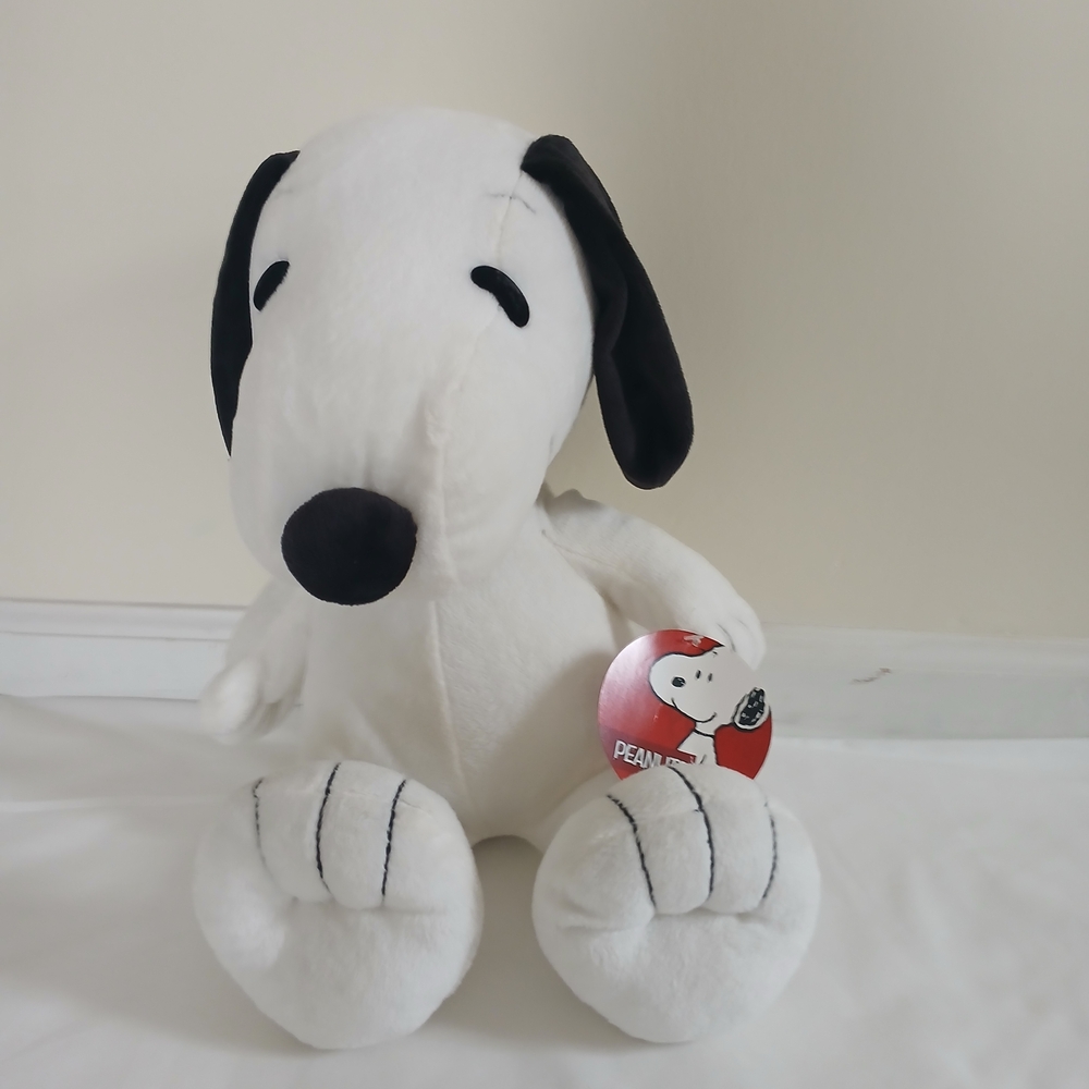 Peanuts Snoopy Stuffed Animal - Black and White